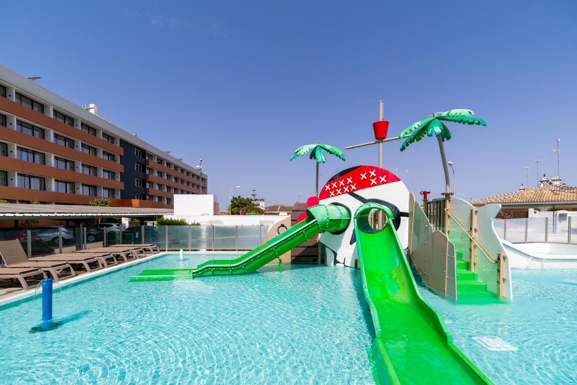 Hotel Ohtels Carabela Matalascañas Exterior foto
